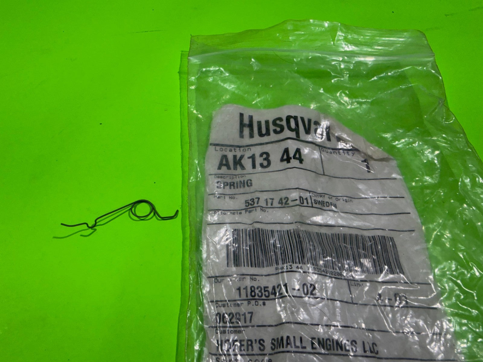 NEW Genuine OEM Husqvarna 537174201 Spring 122 124 125 128 143 150 170 ++0