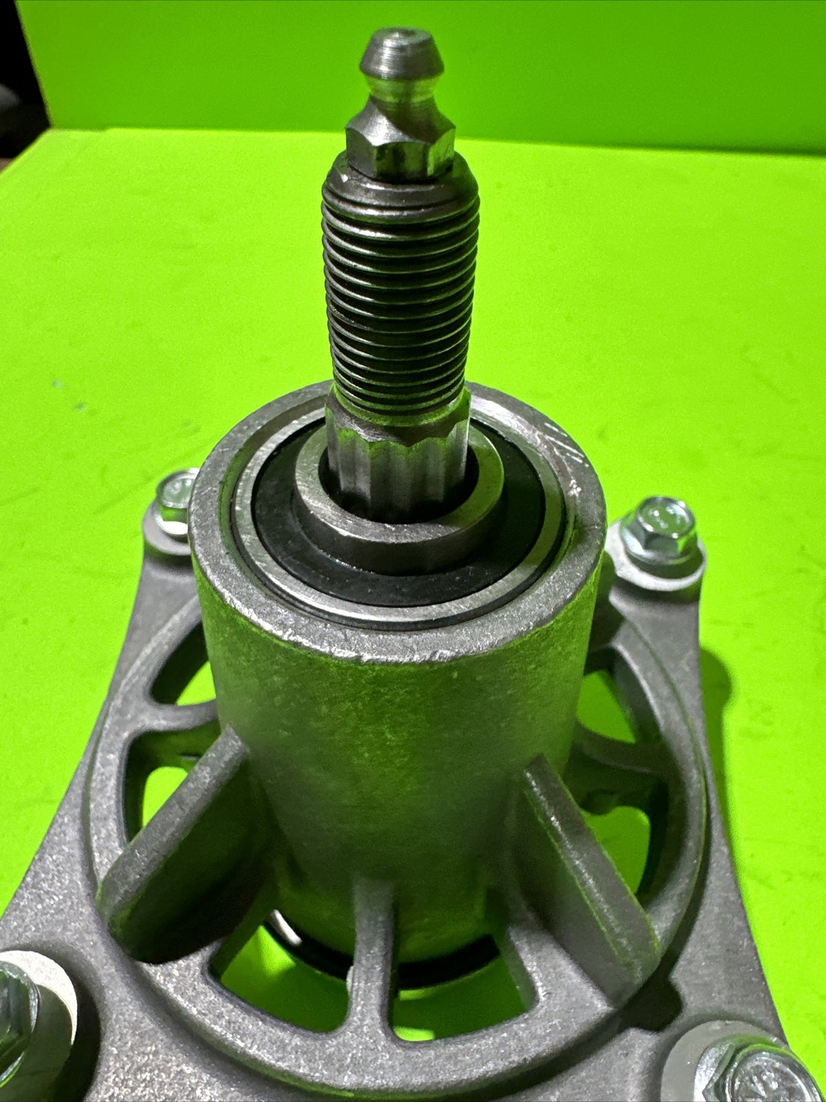 EFP 48-inch Deck Mower Spindle Housing for AYP 174356, 5321743562