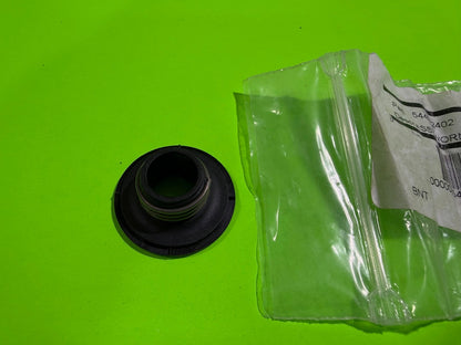 NEW Genuine OEM Husqvarna 544212402 Worm Gear Assy 135 140 210 435 440 Chainsaws0