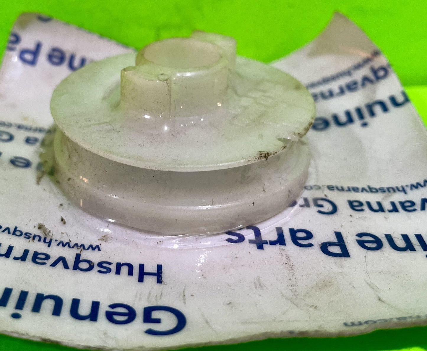 NEW Genuine Husqvarna 503964901 Starter Pulley for 322 323 325 326 Trimmers Saws1