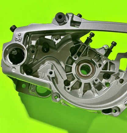 Genuine Husqvarna 577834713 Crankcase for 550XP, 550XPG Chain Saw6