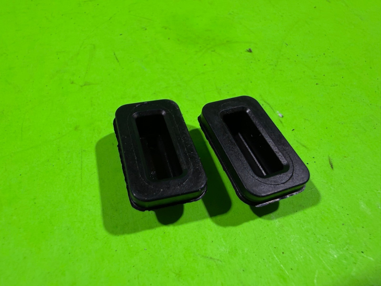 2pk Genuine OEM Husqvarna 503911001 Trimmer Support Jonsered0