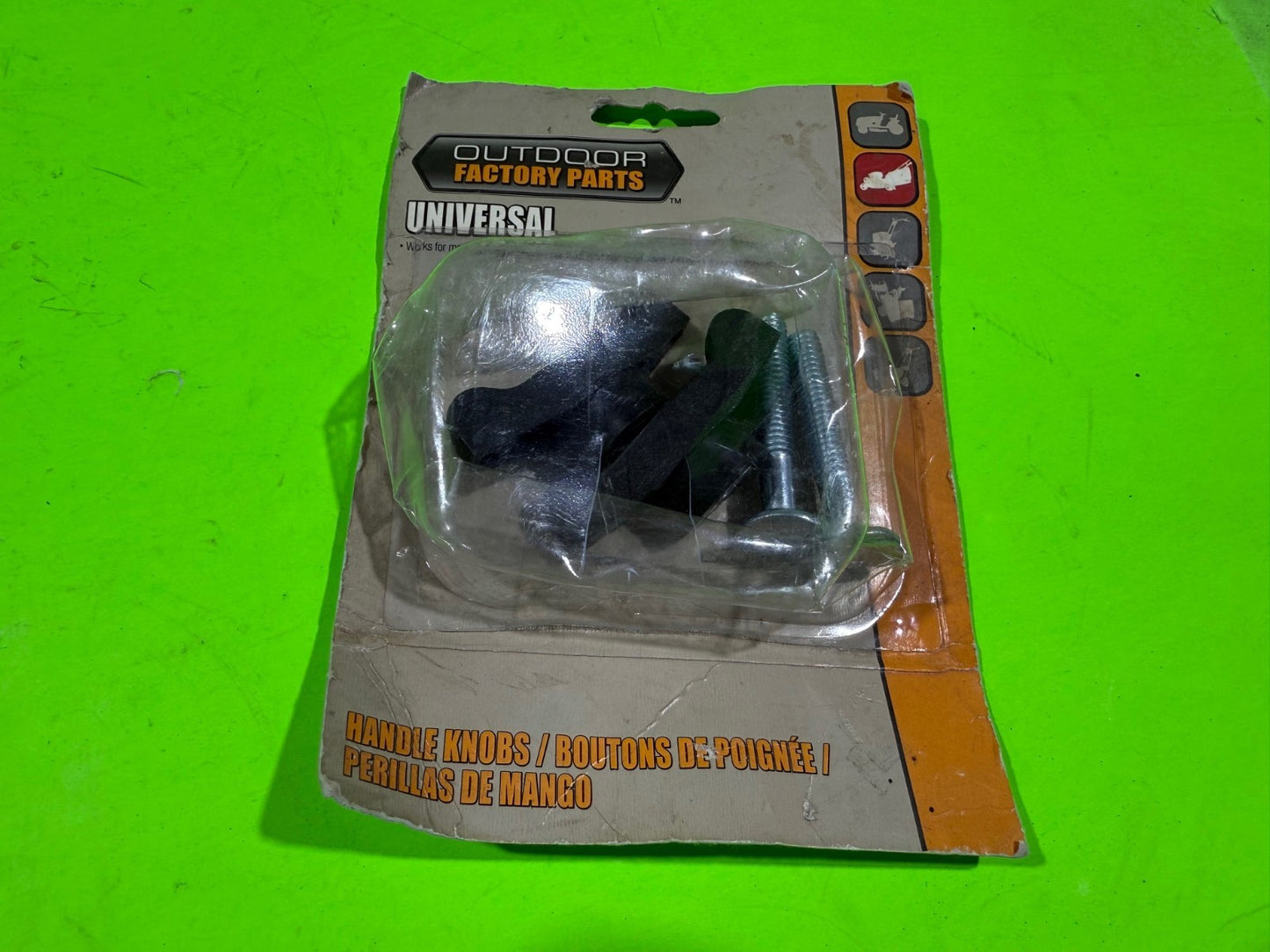 NEW 2Pk Universal Push Mower Handle Knobs with Bolts 5784160010