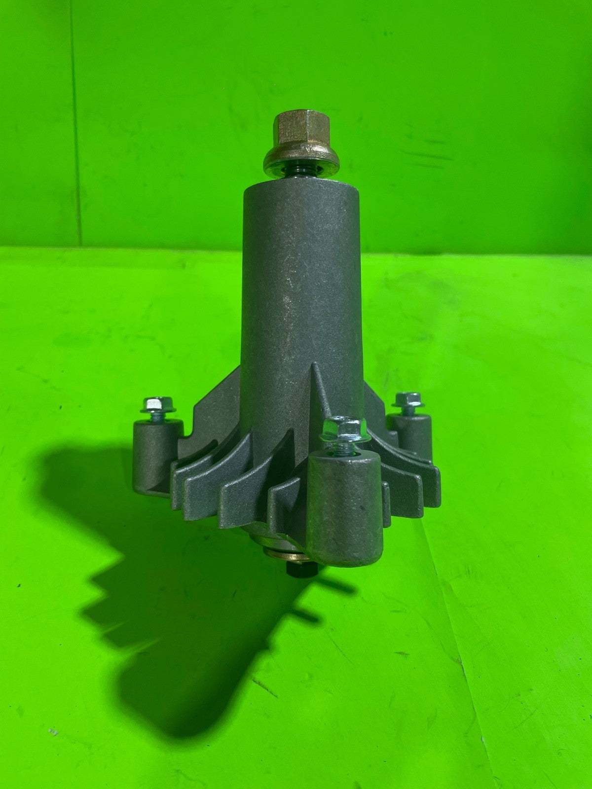 Fits Sears Fits Craftsman LT1000 42" Lawn Mower Spindle Assy 1307943