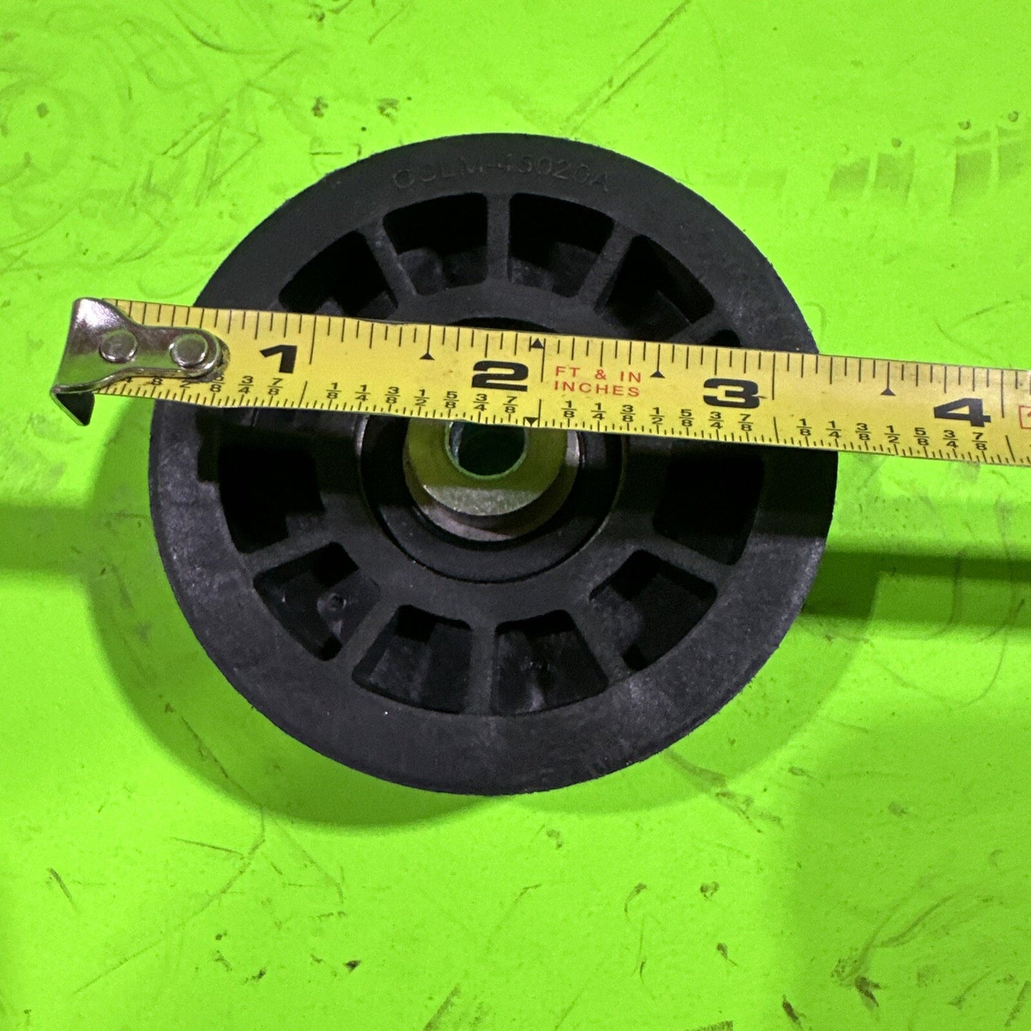 SZ2042 SNAPPER DRIVE IDLER PULLEY DRIVE BELT 84005748 & 840058251