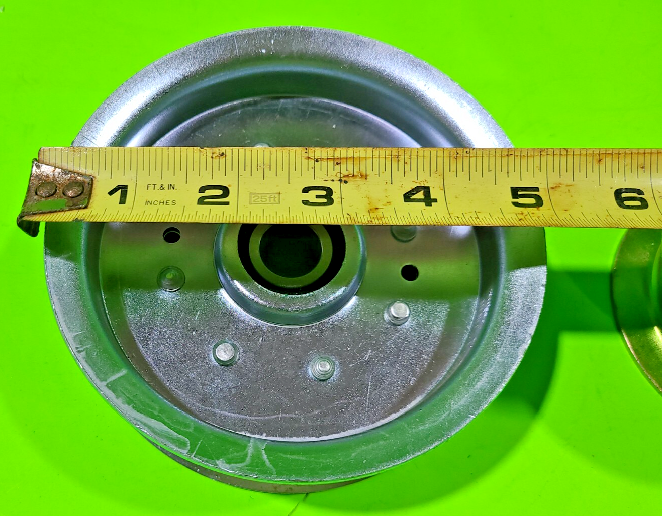 NEW Idler Pulley fits John Deere LA120 42" Deck GY20110 Replacement0