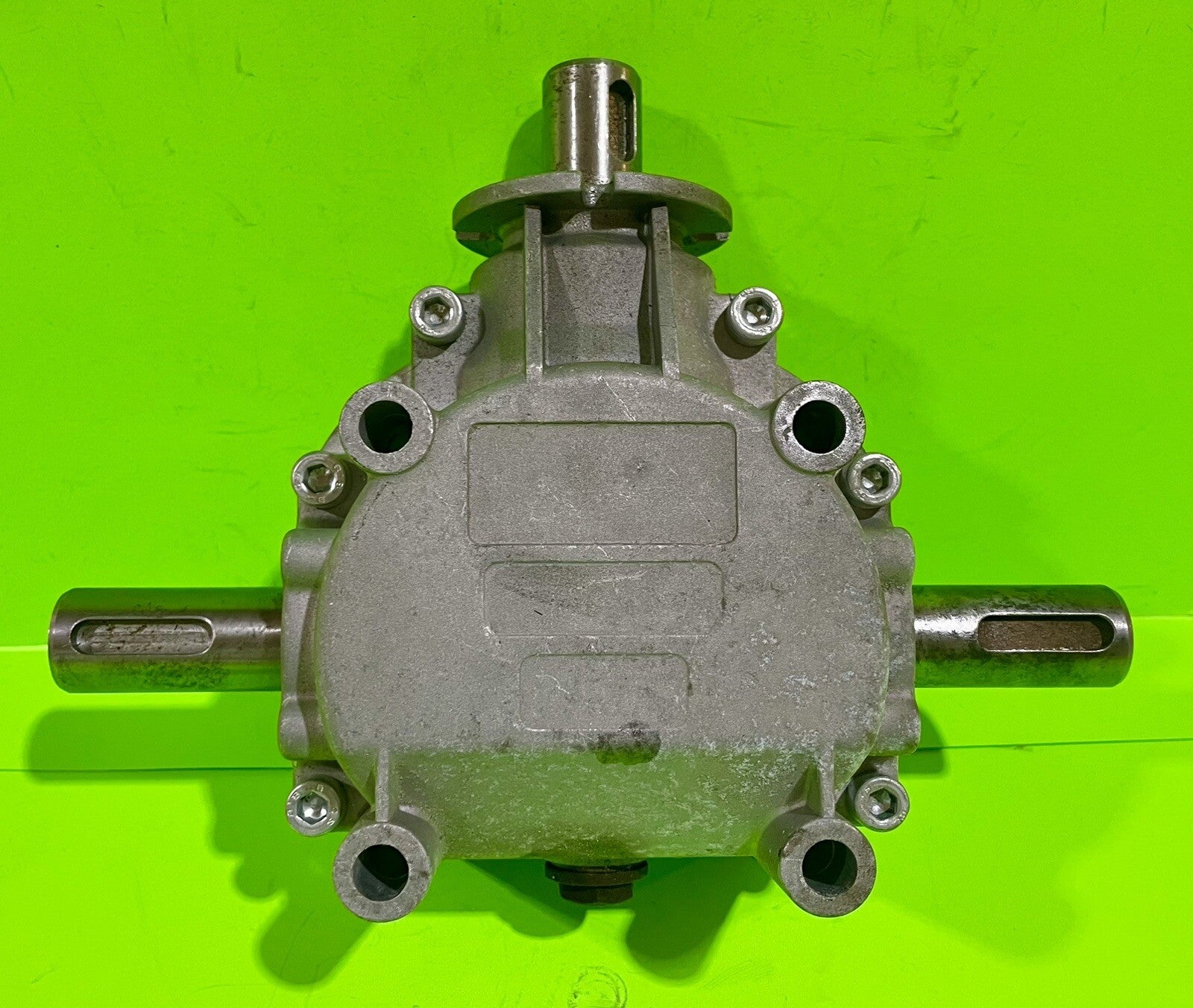 Genuine Husqvarna Gearbox 535466610 for Snowthrower and Flail Mower Attachments0