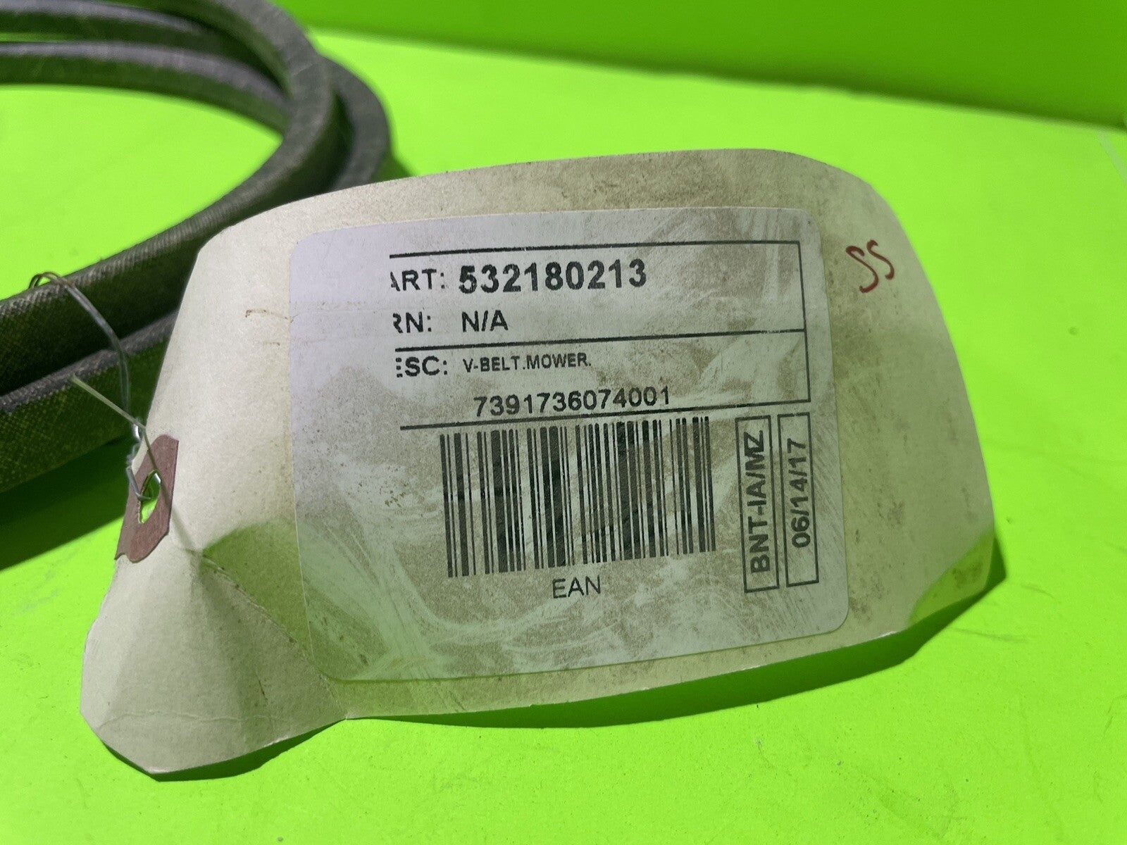 NEW Genuine Husqvarna 532180213 V-Belt fits R322T R220T LT151 Jonsered Riders1