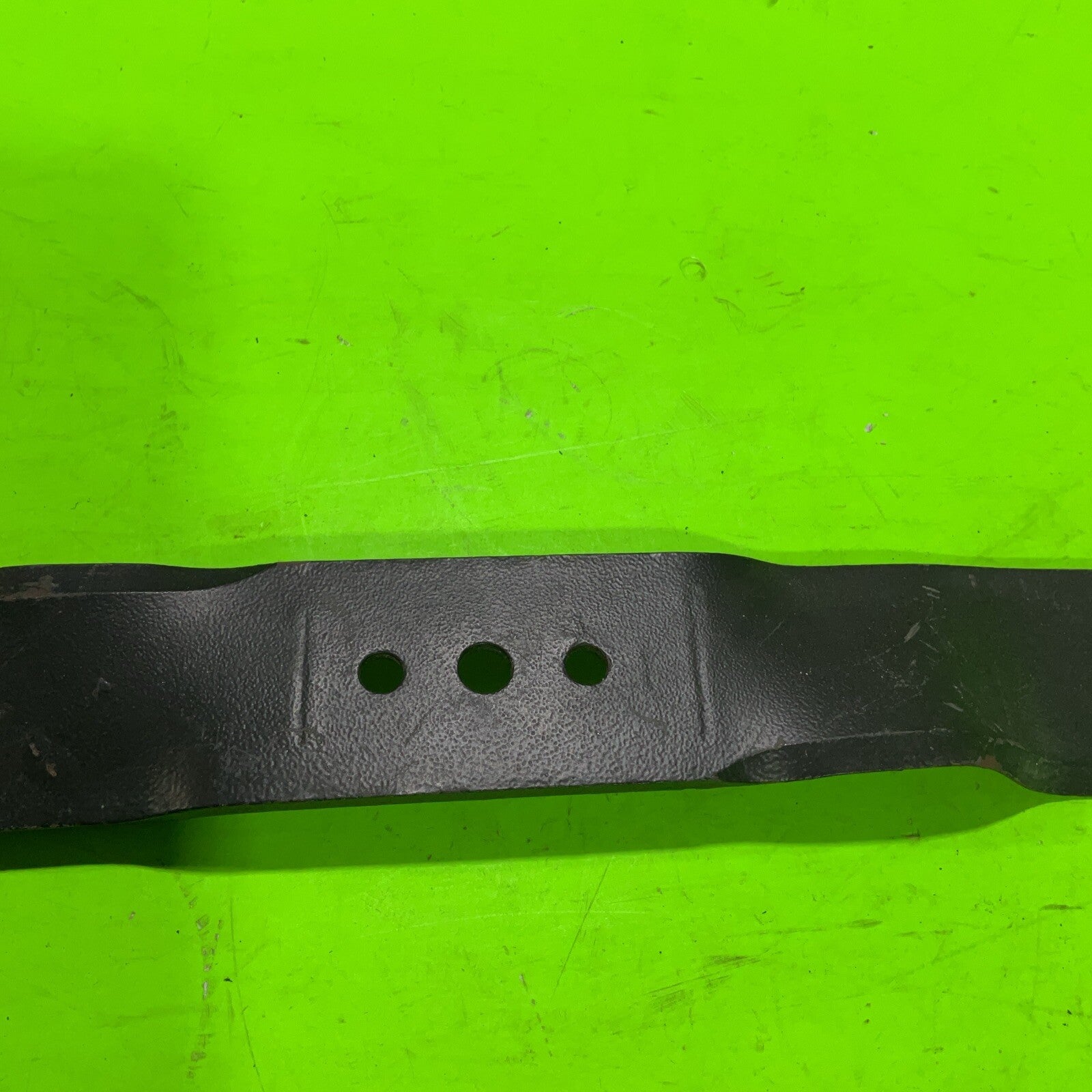Single Husqvarna 504188110, 544102801 Mower Blade 16-1/2" R316 T R220T R322T+2