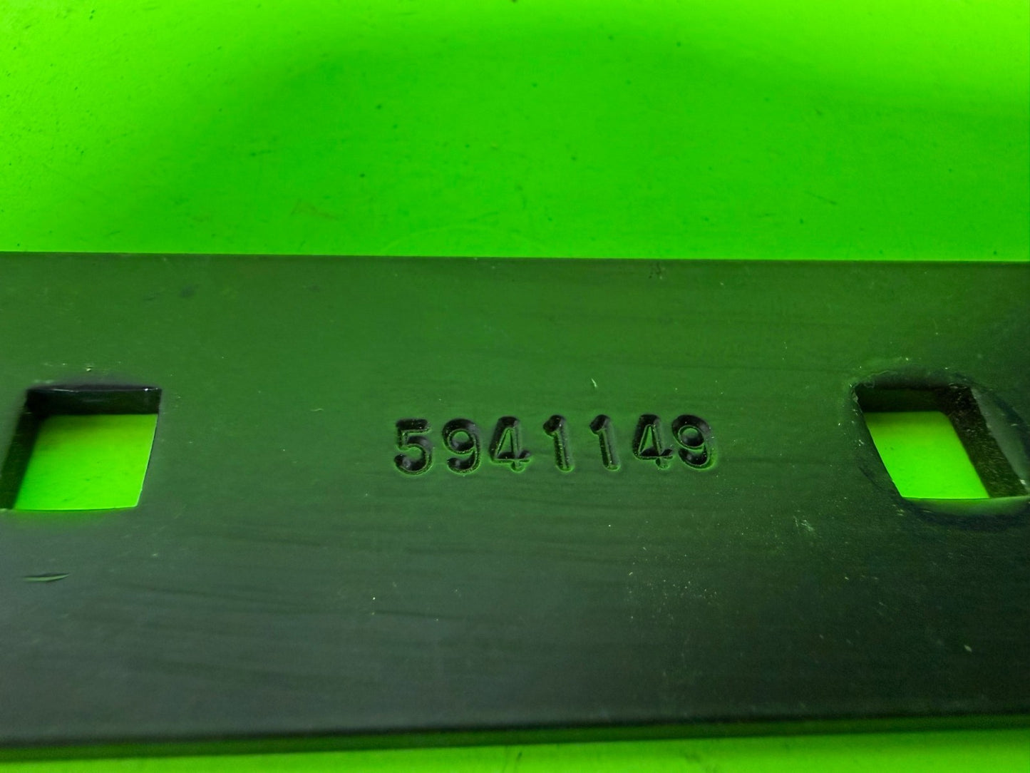 New Genuine OEM Husqvarna 594114902 Cntmnt Mating Plate 48"2