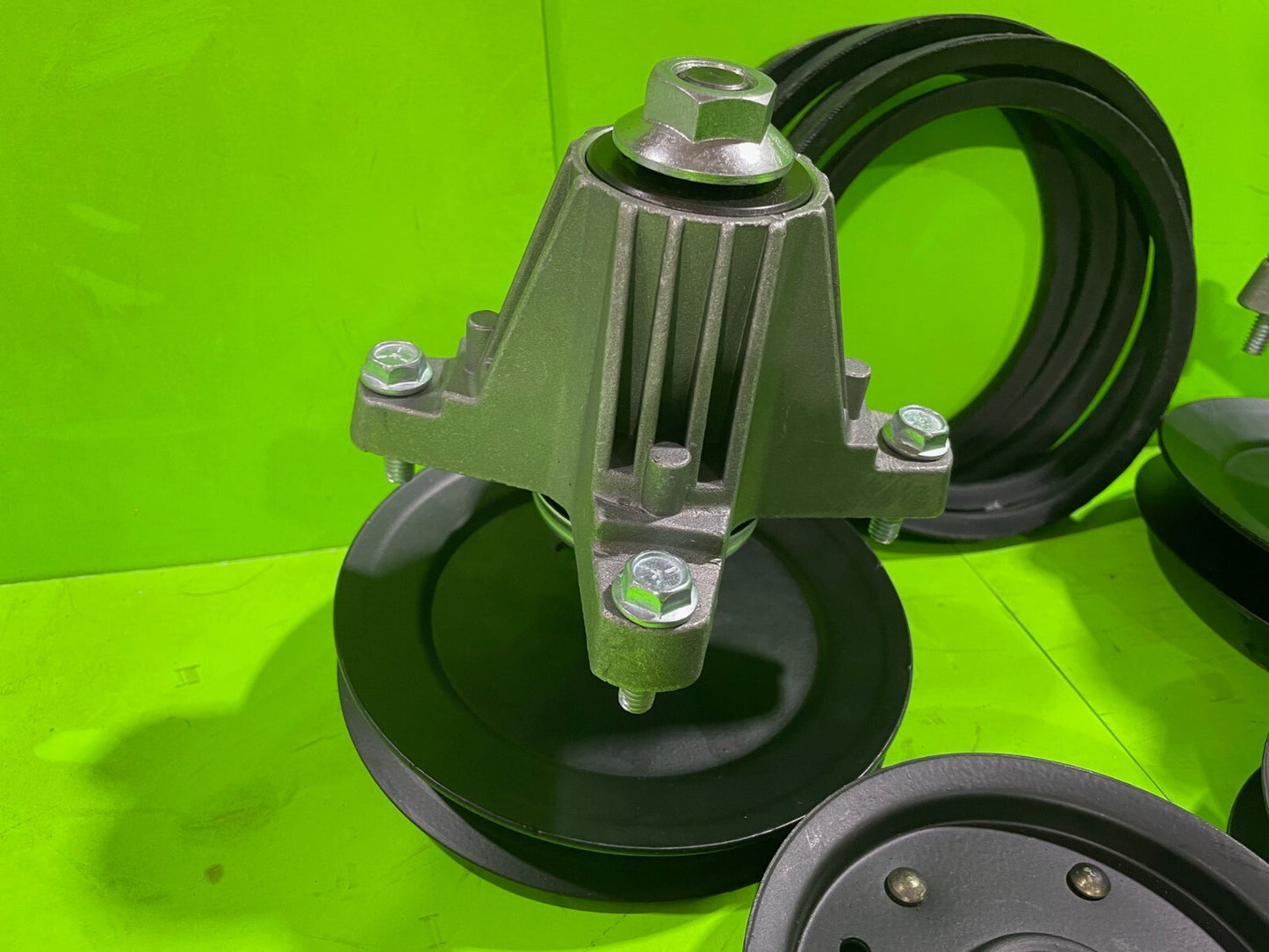 42" Deck Spindle Blade Belt Pulley Kit for Troy Bilt LT4200 2012 - 2014 42" Deck2