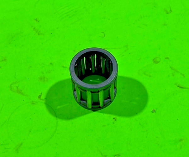NEW Genuine OEM Husqvarna 521504701 Bearing for Clutch Drum0