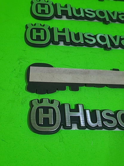Genuine Husqvarna Silver Hood Emblem 532403378 5 pack2