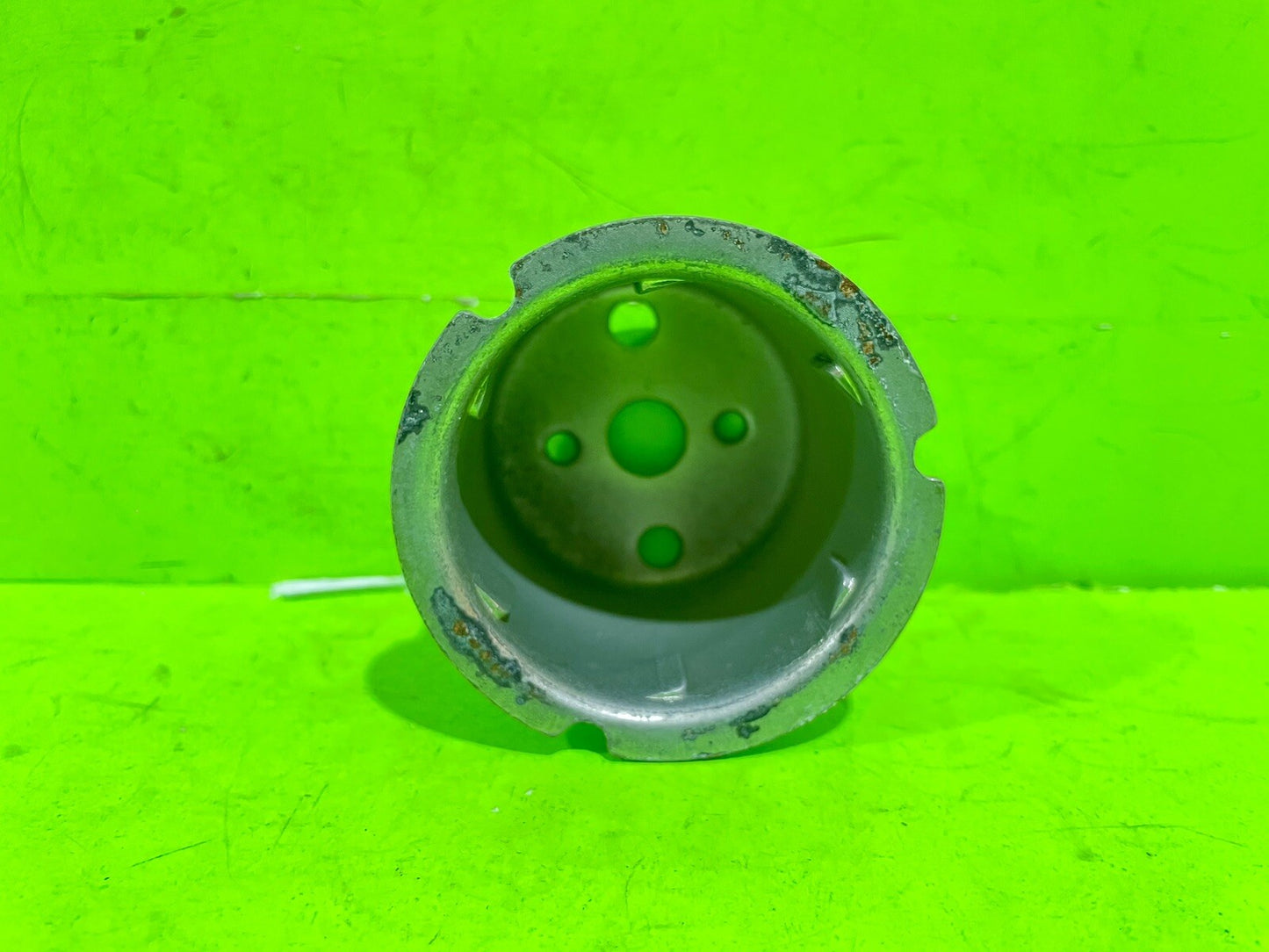 Genuine LCT 20833002 Starter Cup Non Slotted4