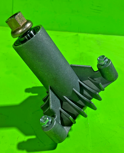 NEW Husqvarna CT 130 HECT130D 3Post Spindle Assy (130794, 532130794, 45007)0