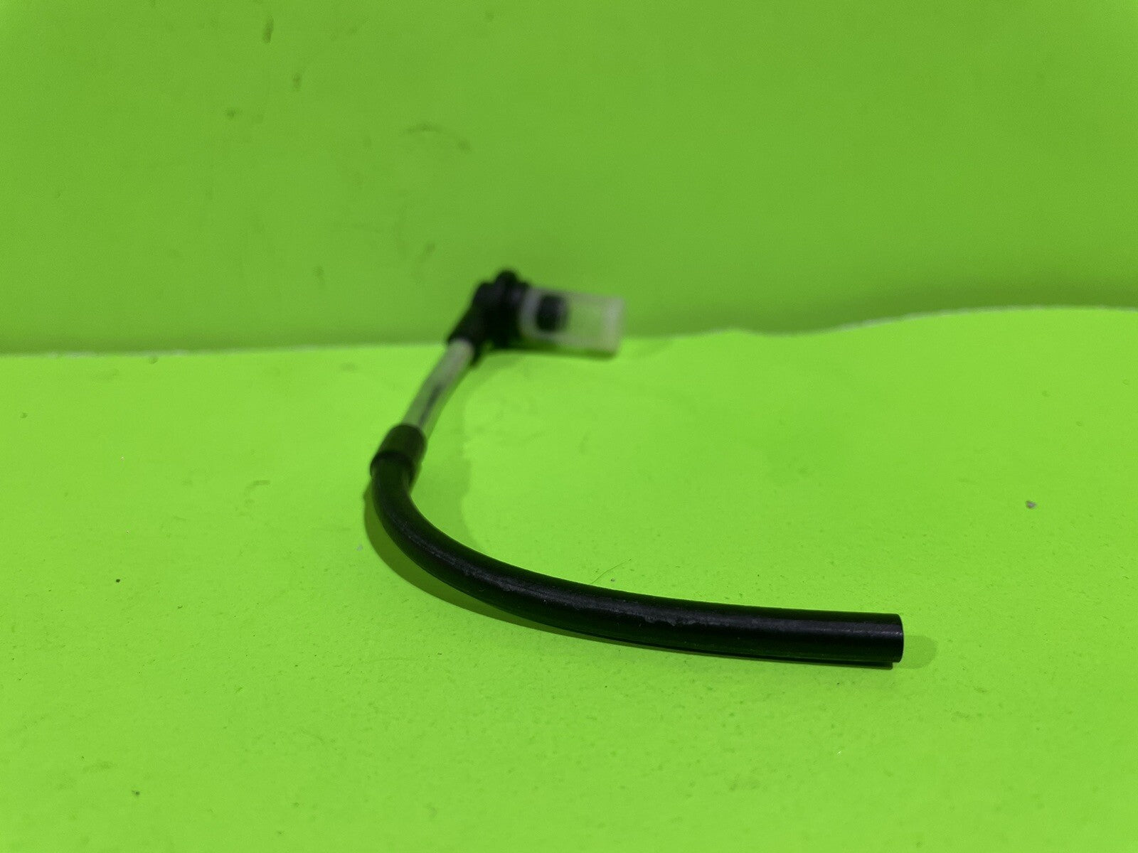Genuine OEM Husqvarna 521349001 Oil Pipe Assembly Repl 500300443