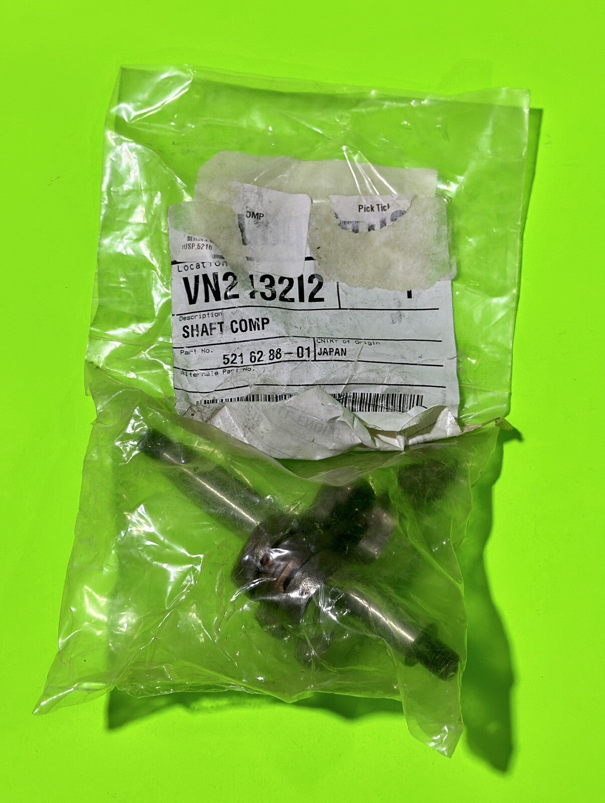 Genuine OEM Husqvarna Crankshaft 521628801, 544259801  Backpack Blower ebz70019