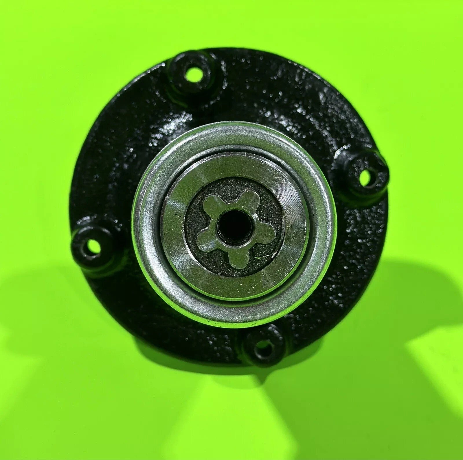 Spindle ASM 539131898 Husqvarna Zero Turn Mower MZT52 MZT61 Z248F Z254F YT48DXLS3