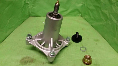 SPINDLE ASSEMBLY 48" & 54" DECKS POULAN, HUSQVARNA 532187292 5391120570