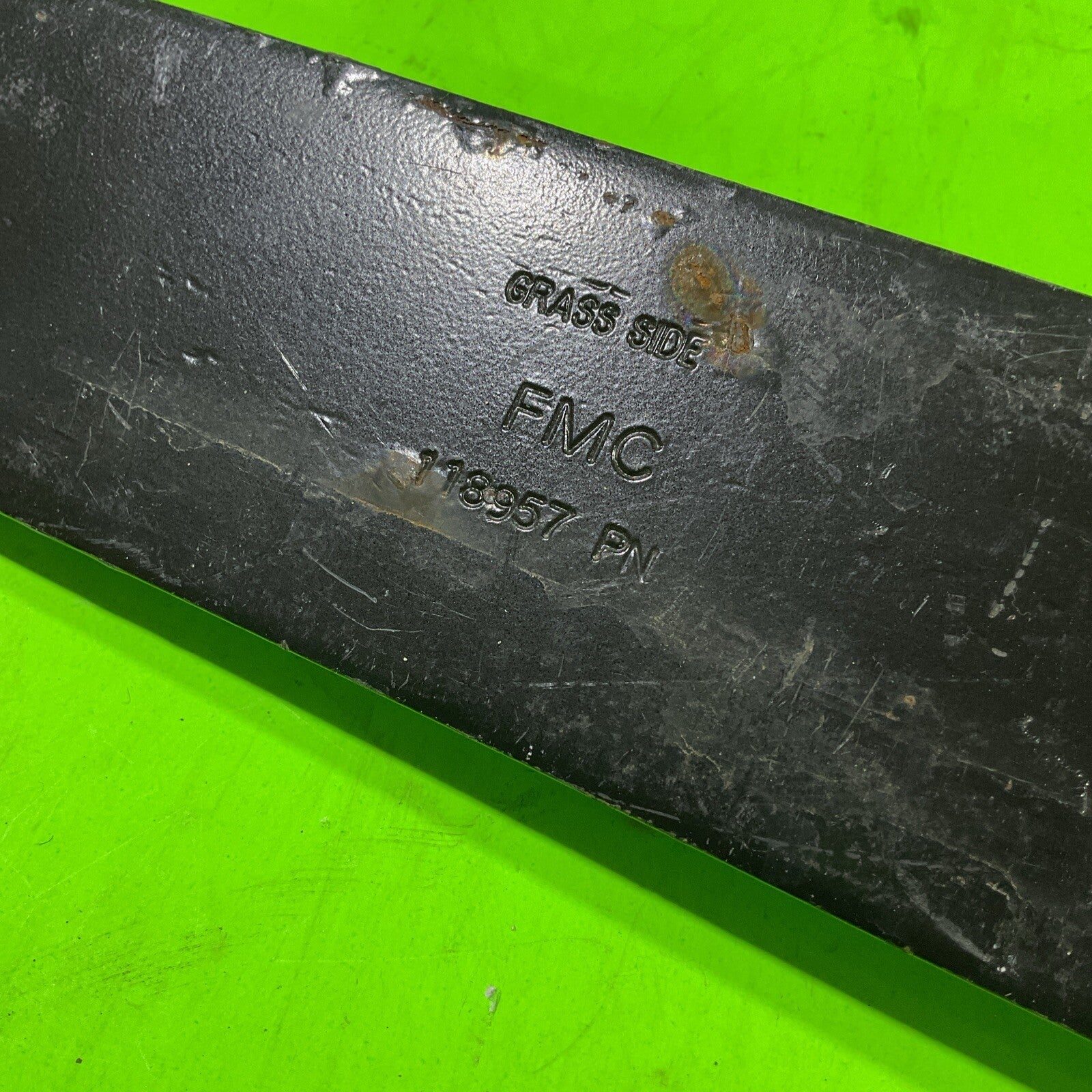 Single Zero Turn Deck Hi-Lift Blade for Scag Toro 72'' Decks 105476 1198765