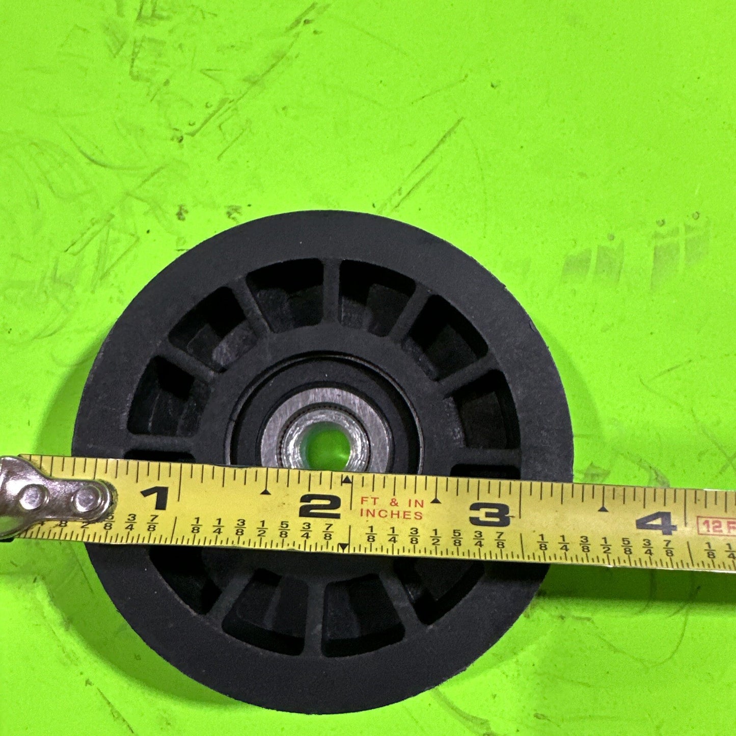SZ2042 SNAPPER DRIVE IDLER PULLEY DRIVE BELT 84005748 & 840058253