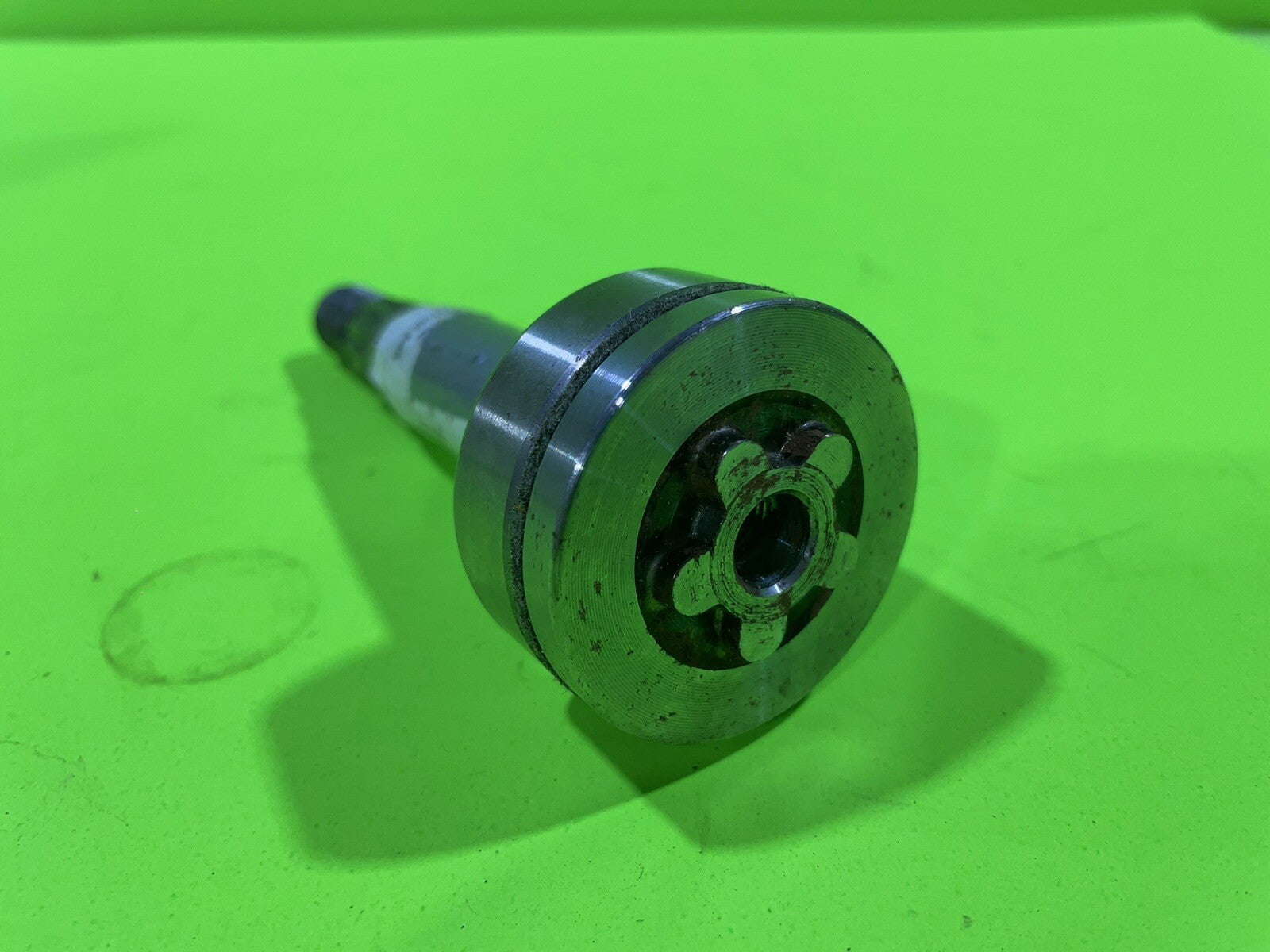 Genuine OEM Husqvarna Shaft Assembly w/ Bearing 532137553 GT200 YT180 GTH2202