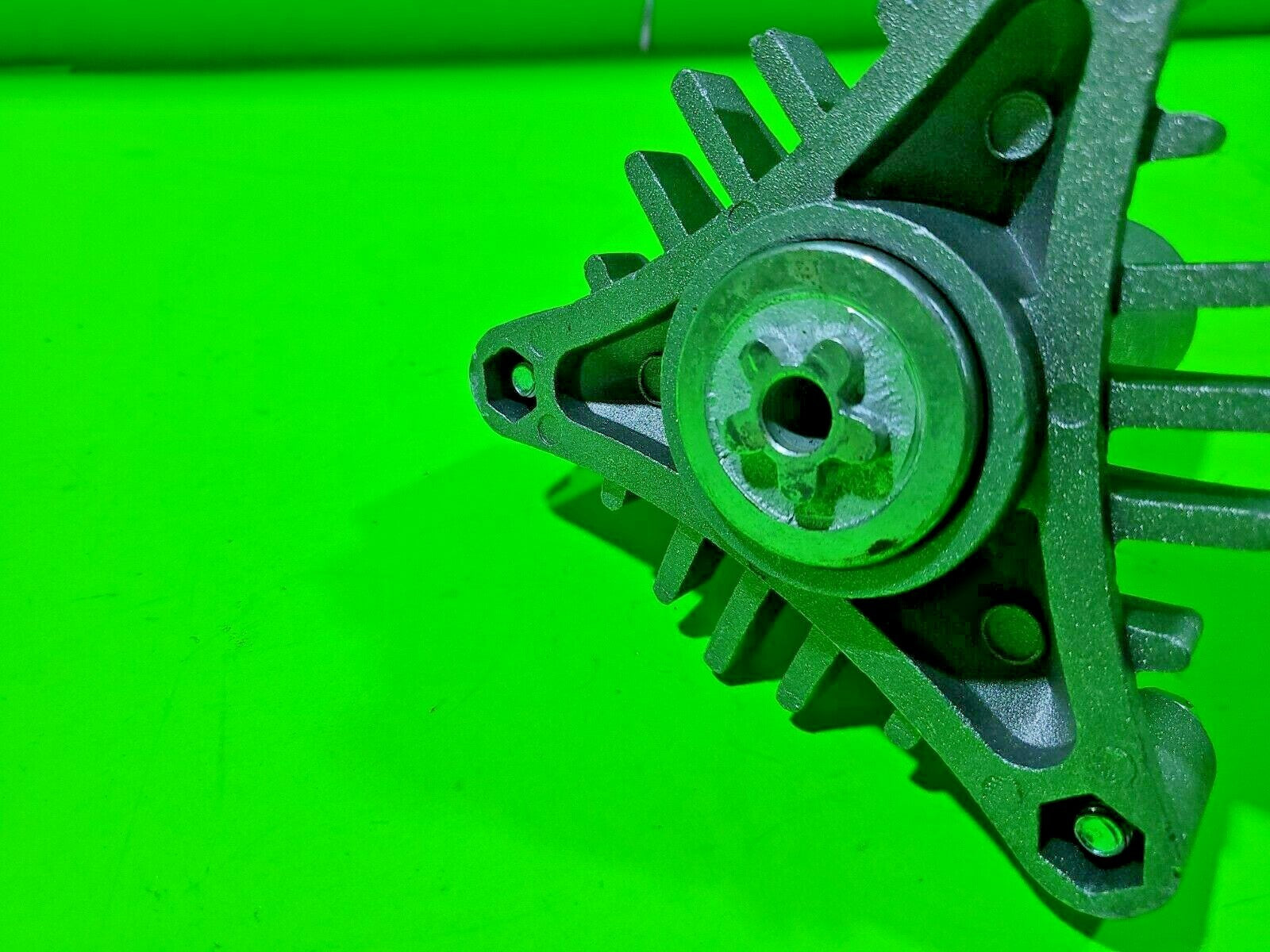 Spindle assembly 42" For Husqvarna YTH150 YTH160 YTH1842 YTH190 YTKH15423
