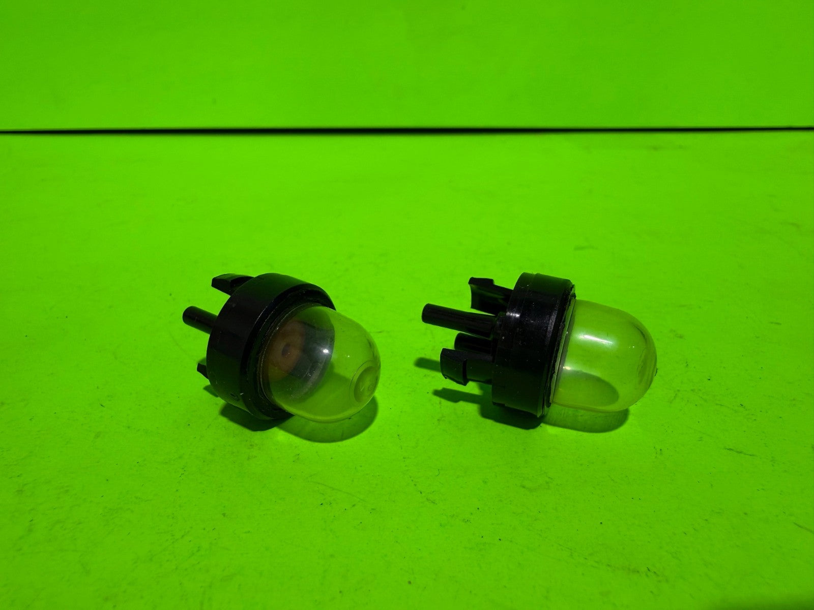 New 2pk Genuine OEM Husqvarna 503936601 Primer Bulbs4