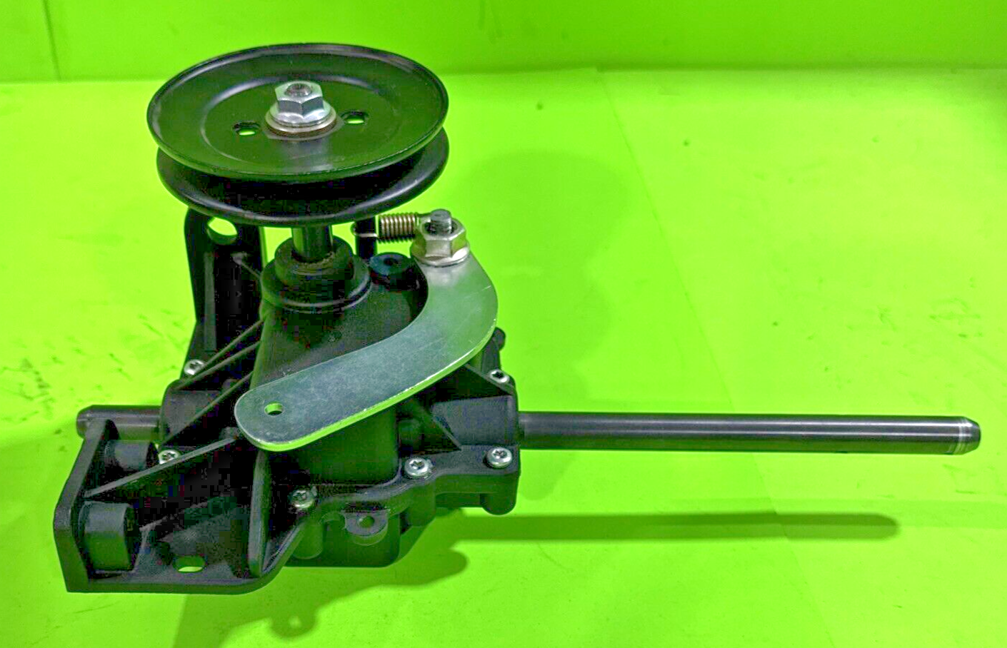 For MTD 31AM32AD799 Yard Machines Snow Blower Transmission Assembly 918-04296B0