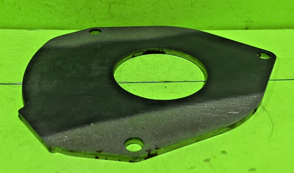 NEW Genuine Yamaha 7UD-E3316-00 Pump Cover fits OEM Oil Pump Housing Models4