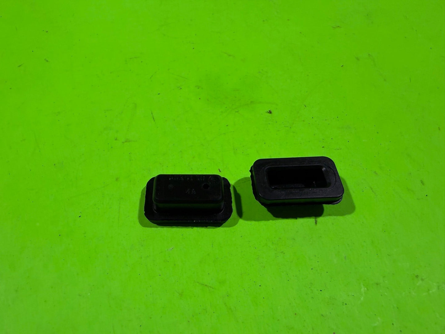 2pk Genuine OEM Husqvarna 503911001 Trimmer Support Jonsered3