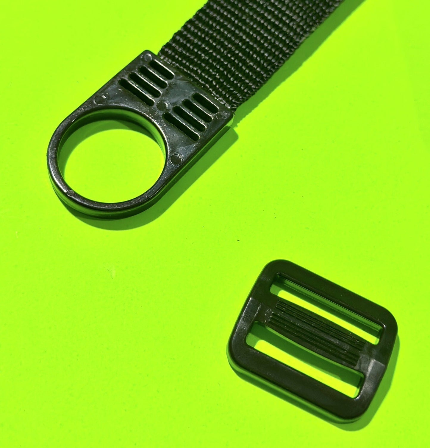 Genuine OEM Husqvarna 587834001 Hip Pad Assembly for Brush Cutter/String Trimmer2