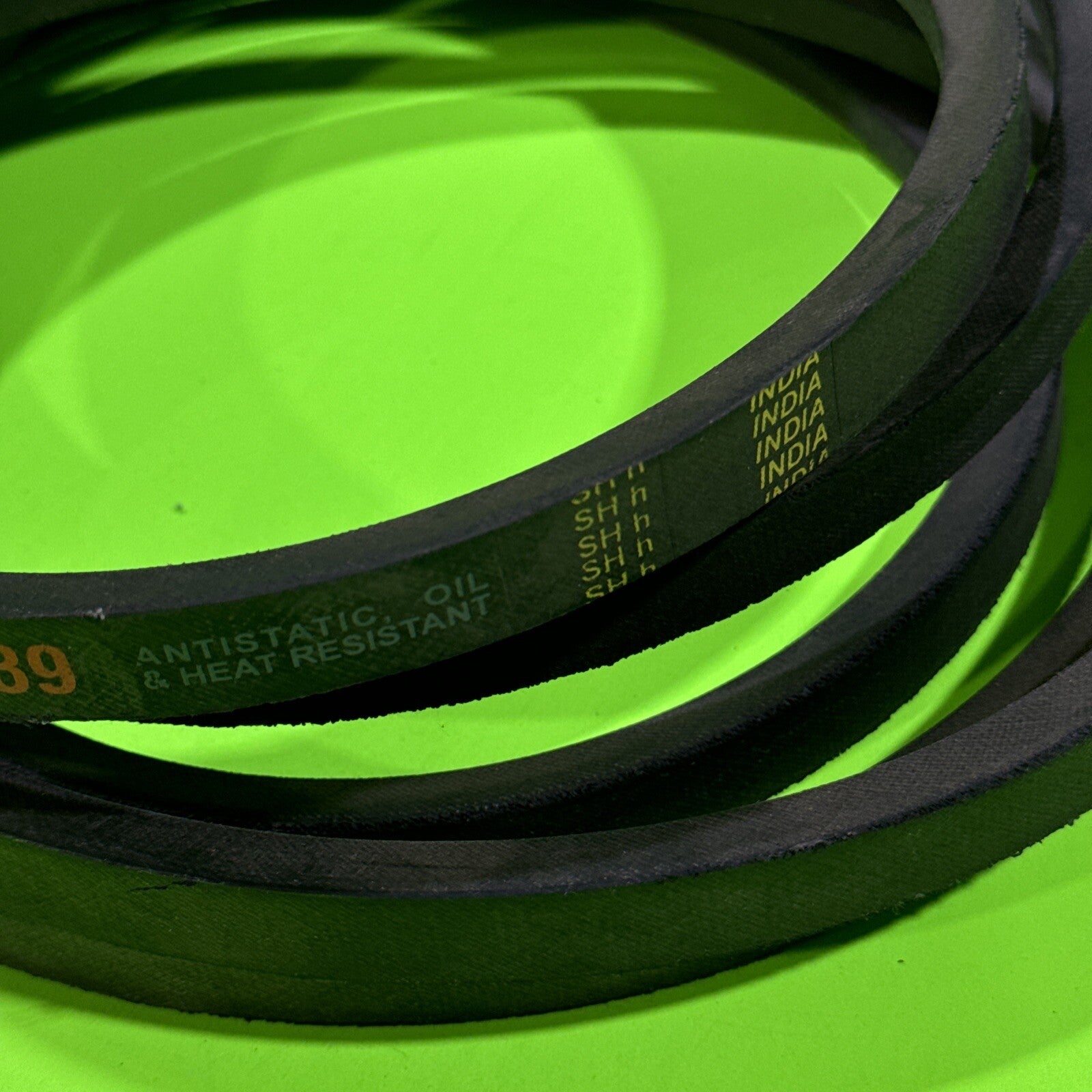 5/8" x 142" Classical V-Belt B139 5L1420 B1B1392