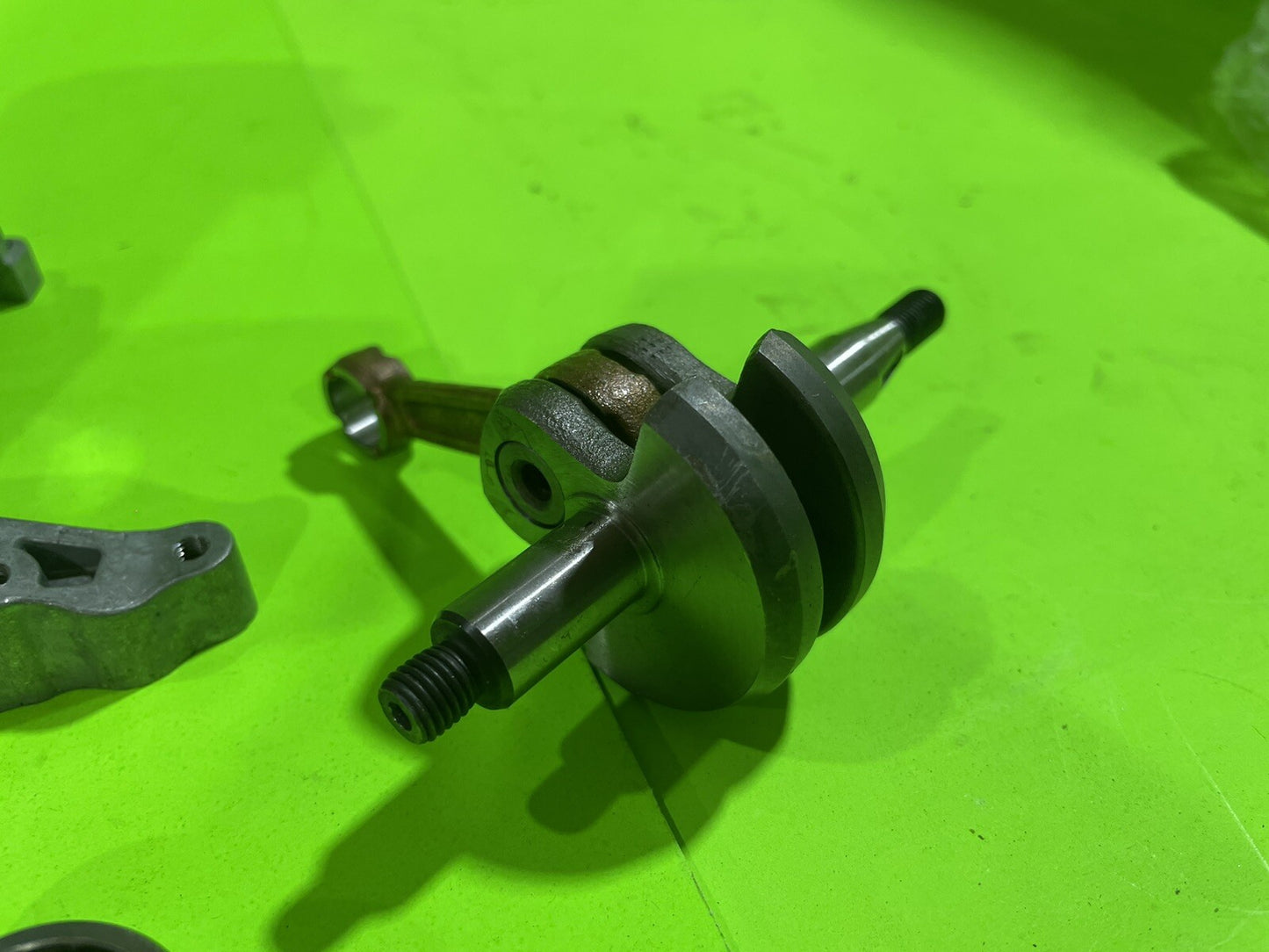 Genuine Husqvarna 575803801 Crankcase Crankshaft Kit Poulan PP130 PP30 SM30SB1