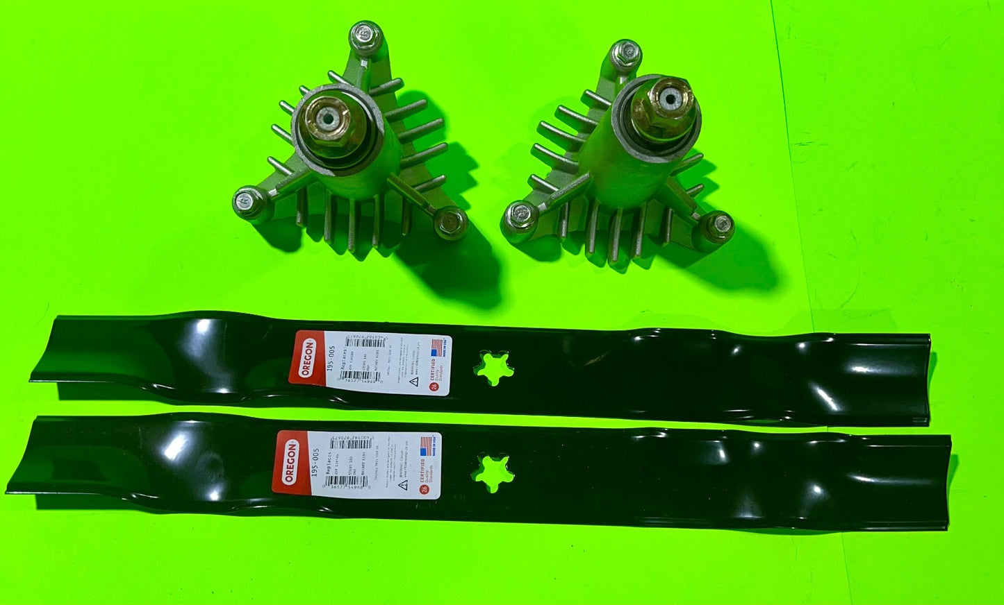 Craftsman LT1000 & LT2000 42" Deck Spindles and Mulching Blades Combo0