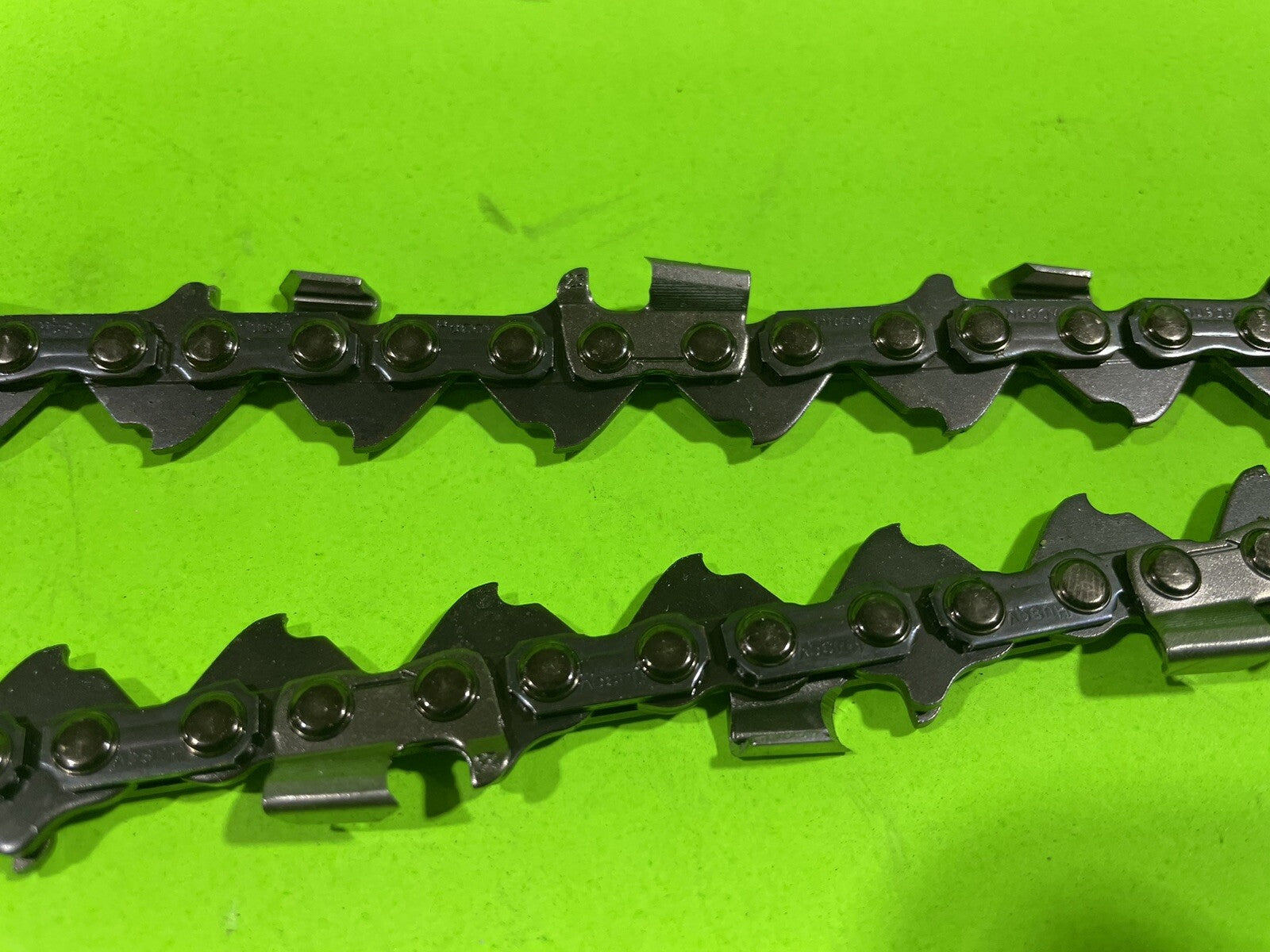 Genuine OEM Husqvarna 501840966 591094866 Saw Chain H22 066G X .3254