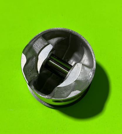 Genuine OEM Husqvarna 577047006 Piston Assembly CS2252 CS2253 545 550XP/XPG1