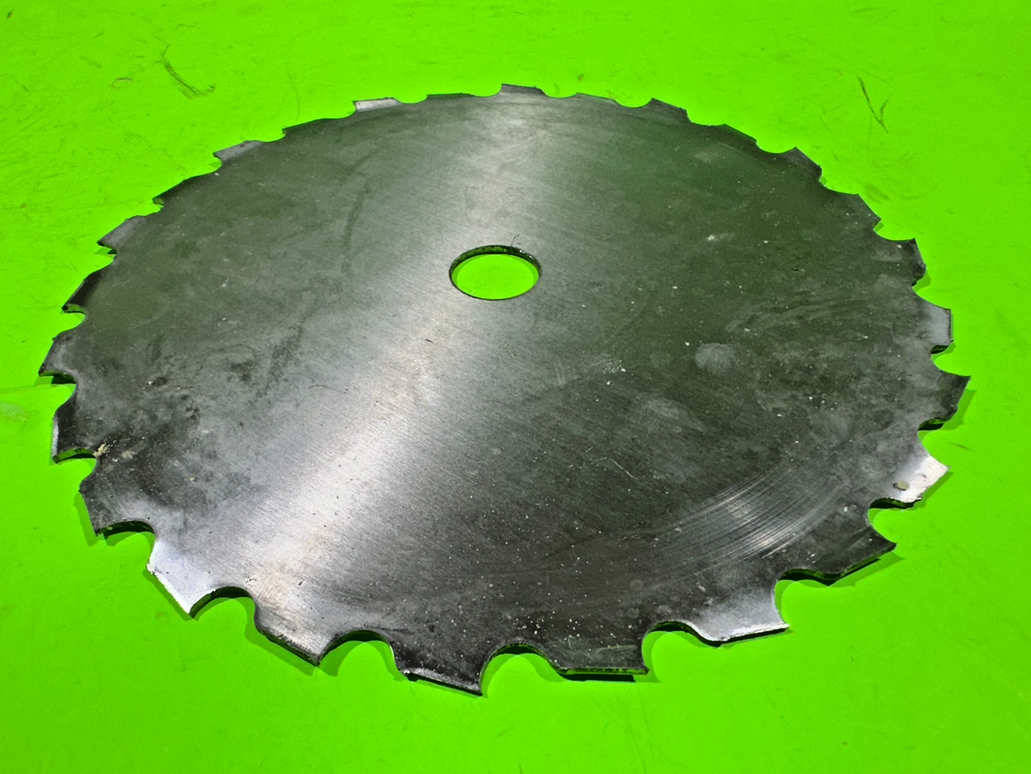 NEW Husqvarna Maxi 200-26T 8″ Brush Cutter Blade – 26 Tooth 596-2794011