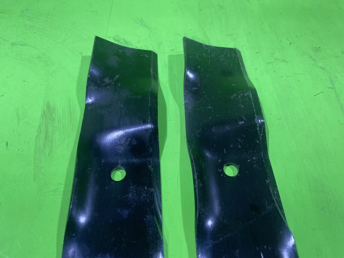 Genuine OEM Husqvarna Poulan 532140101 2 Pk Mulching Blades 36 In Cut1