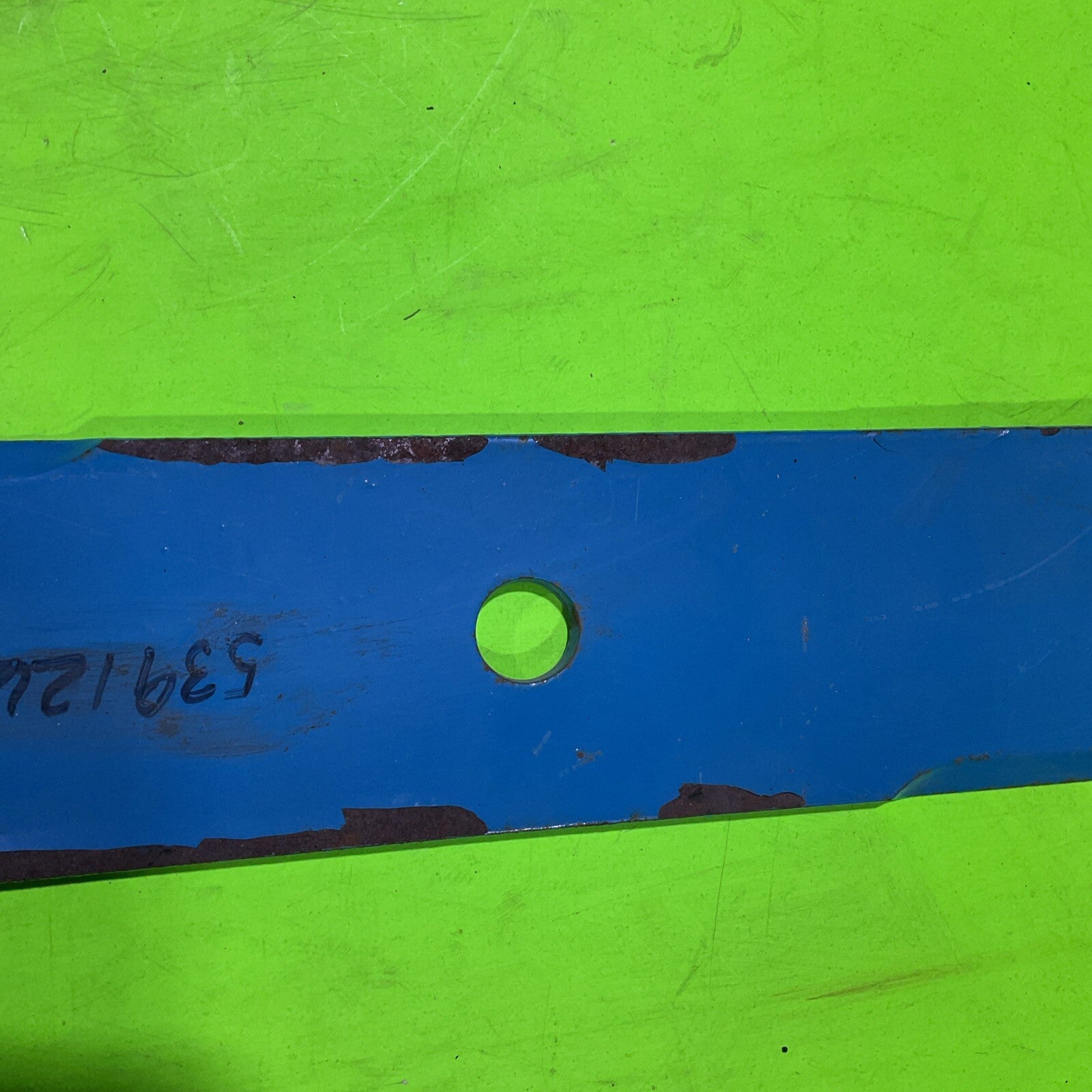 Single Genuine OEM Husqvarna 539126431 Dixon 9265 Hi Lift Mower Blade 50" Cut1