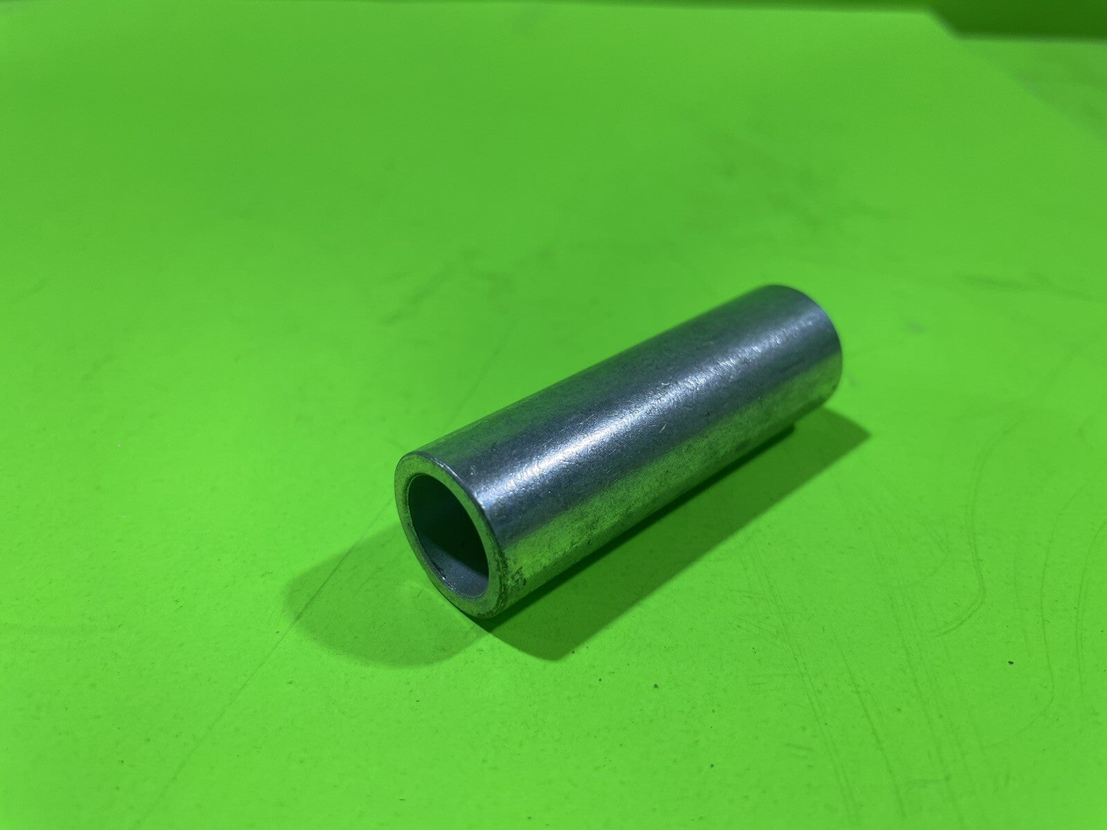 Genuine OEM Husqvarna 532169823 Axle String Trimmer Spacer Poulan Dixon Jonsered1