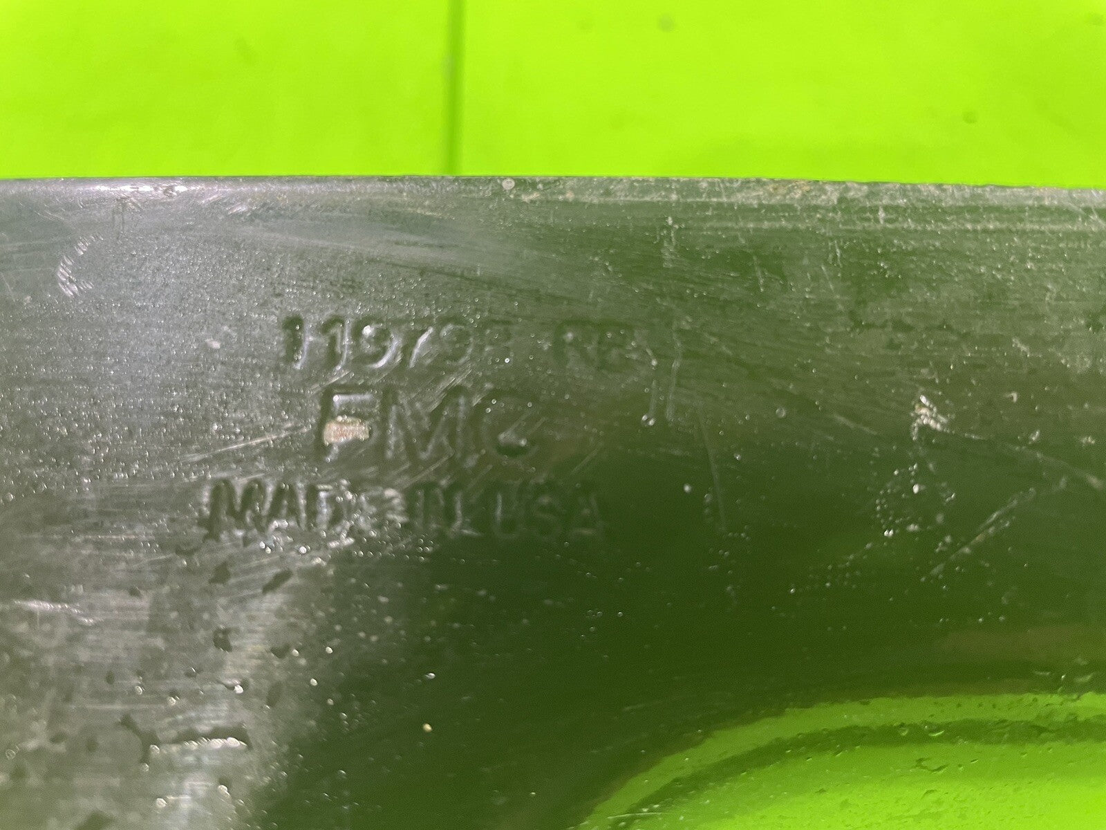 Genuine OEM Husqvarna 539119798 44 IN Deck Hi Lift Fusion Blade 5391198585