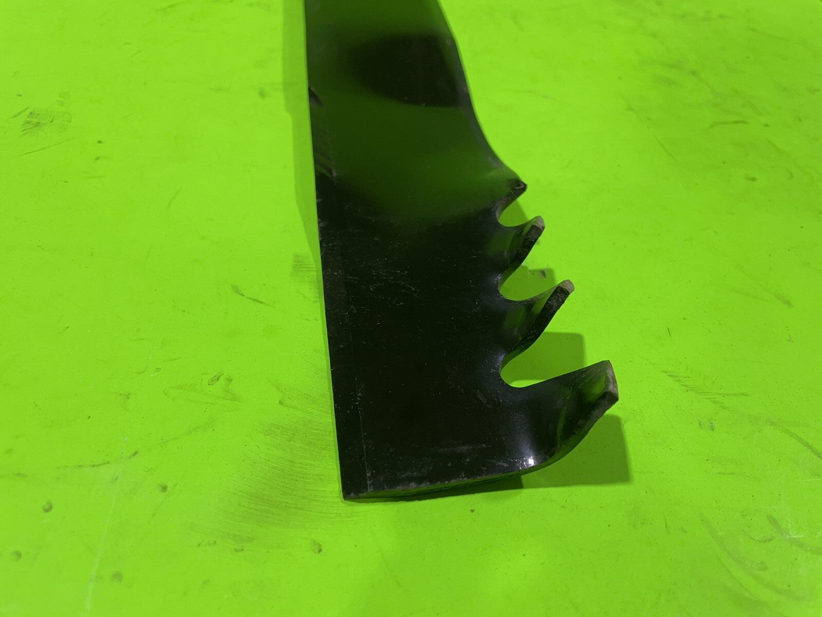 Genuine OEM Husqvarna 580244002 22 IN Push Mower Blade Craftsman 5324467843