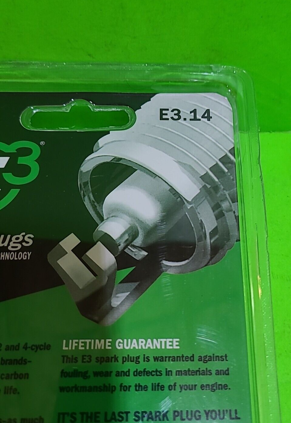 E3 2 Pack Spark Plugs E3.14 Replaces: CJ14 J12C CJ8Y 5846 B2LM BMR2A BM4A BMR4A5