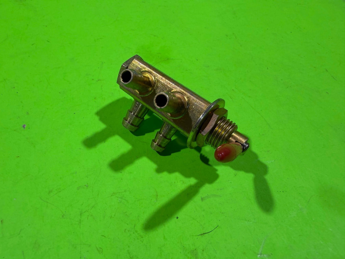 Genuine OEM Husqvarna 539105331 Fuel Valve Stem Zero Turn Mowers5