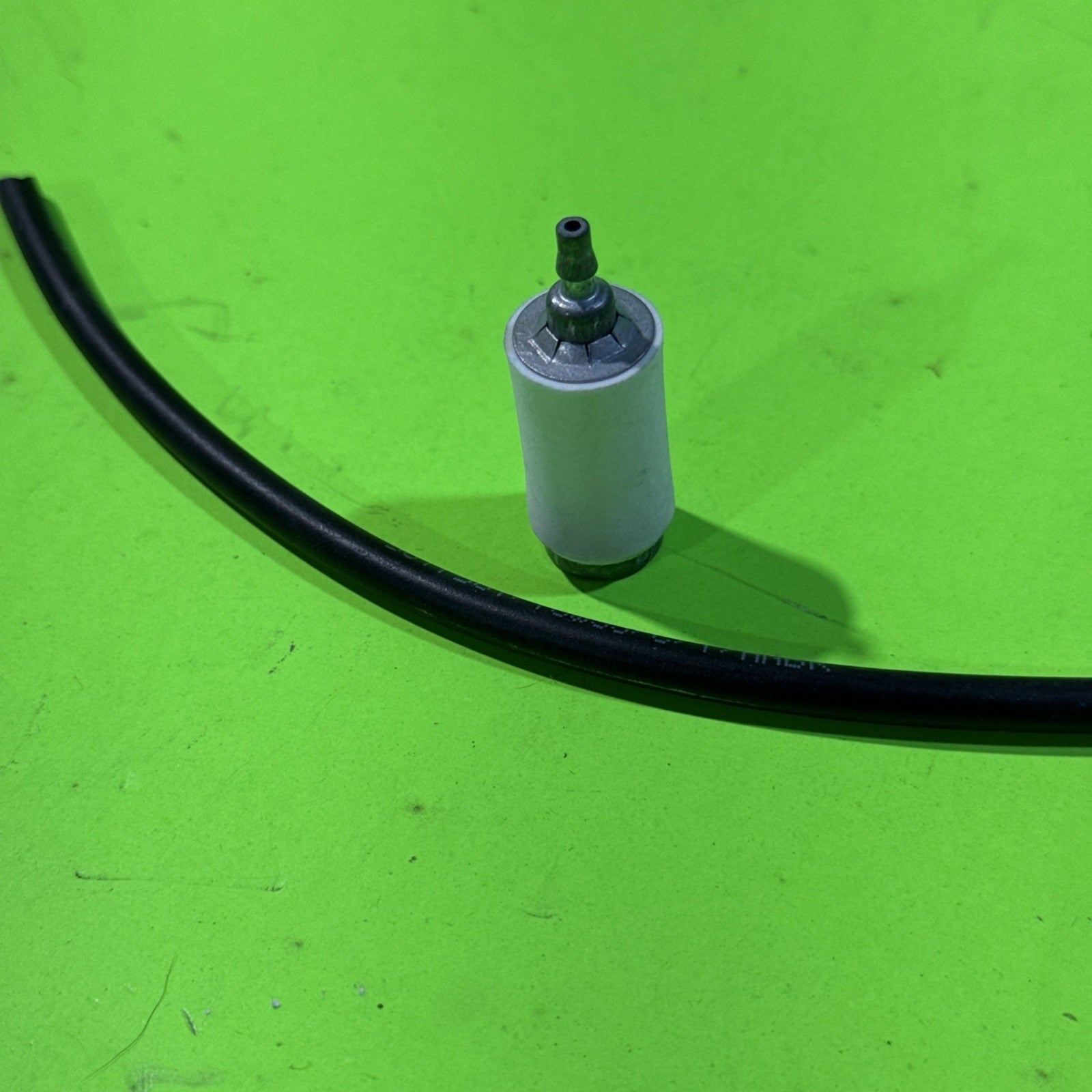 New OEM Husqvarna Fuel Line & Filter 50 51 55 chainsaws 581756102 5443249021
