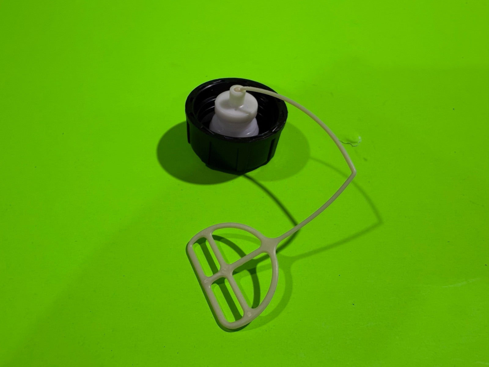NEW Genuine OEM Husqvarna 521379701 Cap Assy 515452901 RedMax1