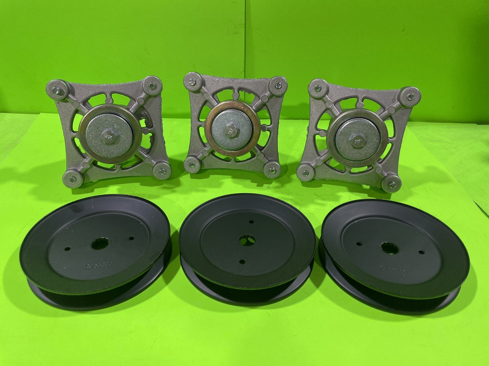 Husqvarna Craftsman Replacement 54" Spindle Pulley Kit YTH24K54 917.2502406