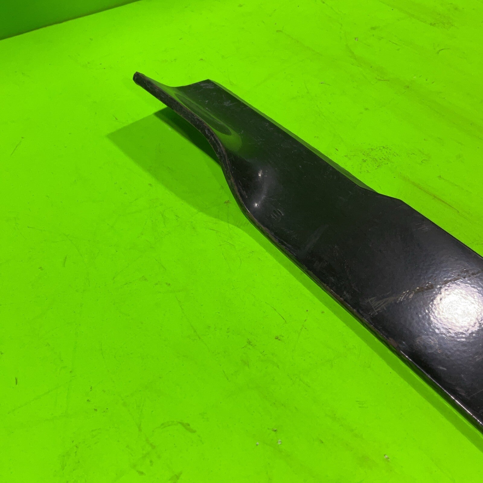 Single OEM Husqvarna 52" Cut Replacement Blade 577240301 510417801 5391120793