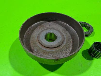 Genuine OEM Husqvarna 503625903 Clutch Drum 281 288 394 395 Chainsaws3